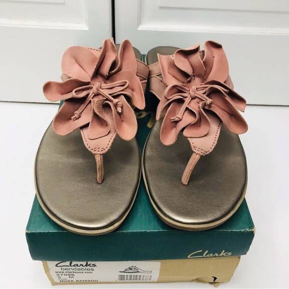 CLARKS Pink Dusk Bamboo Thong Sandals Size 9 - Picture 2 of 8